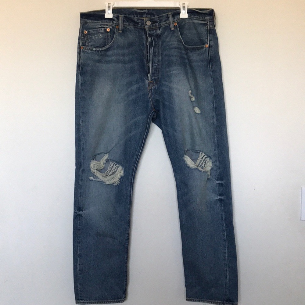 Men’s Levi 501 CT Customized Tapered Leg Jeans
